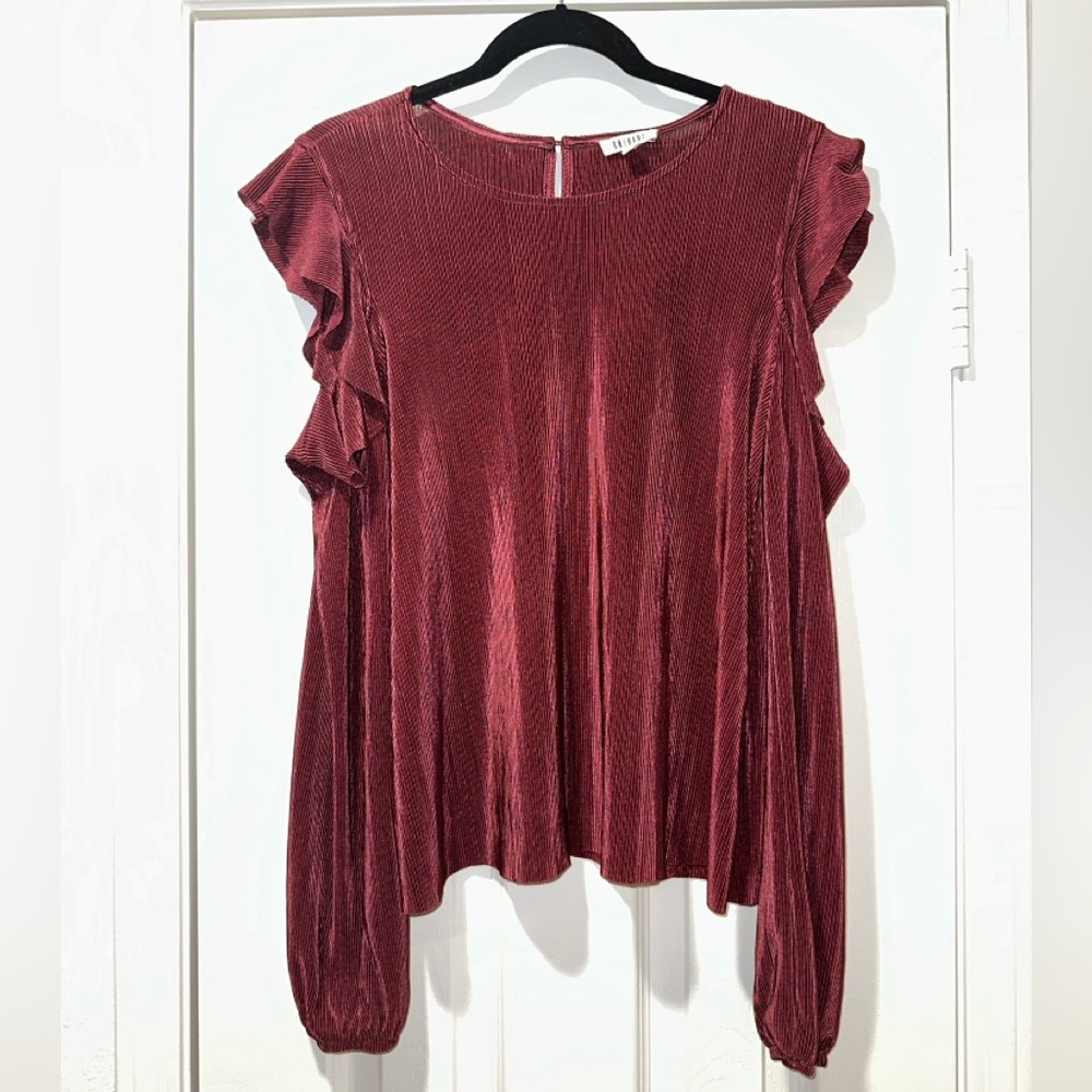 Plisse Ruffle Cold Shoulder Long Sleeve Top (Burgundy) Size L